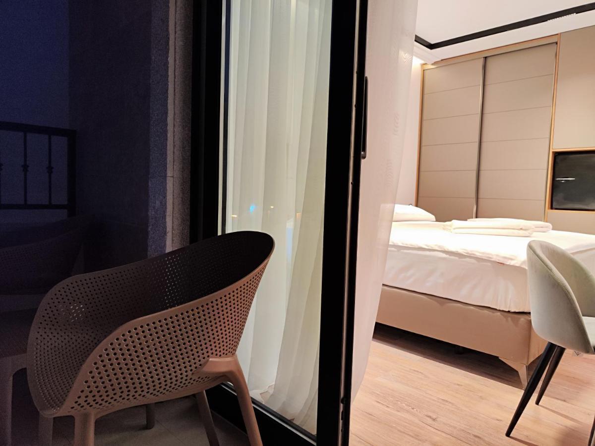 Amd Premium Rooms บุดวา ภายนอก รูปภาพ