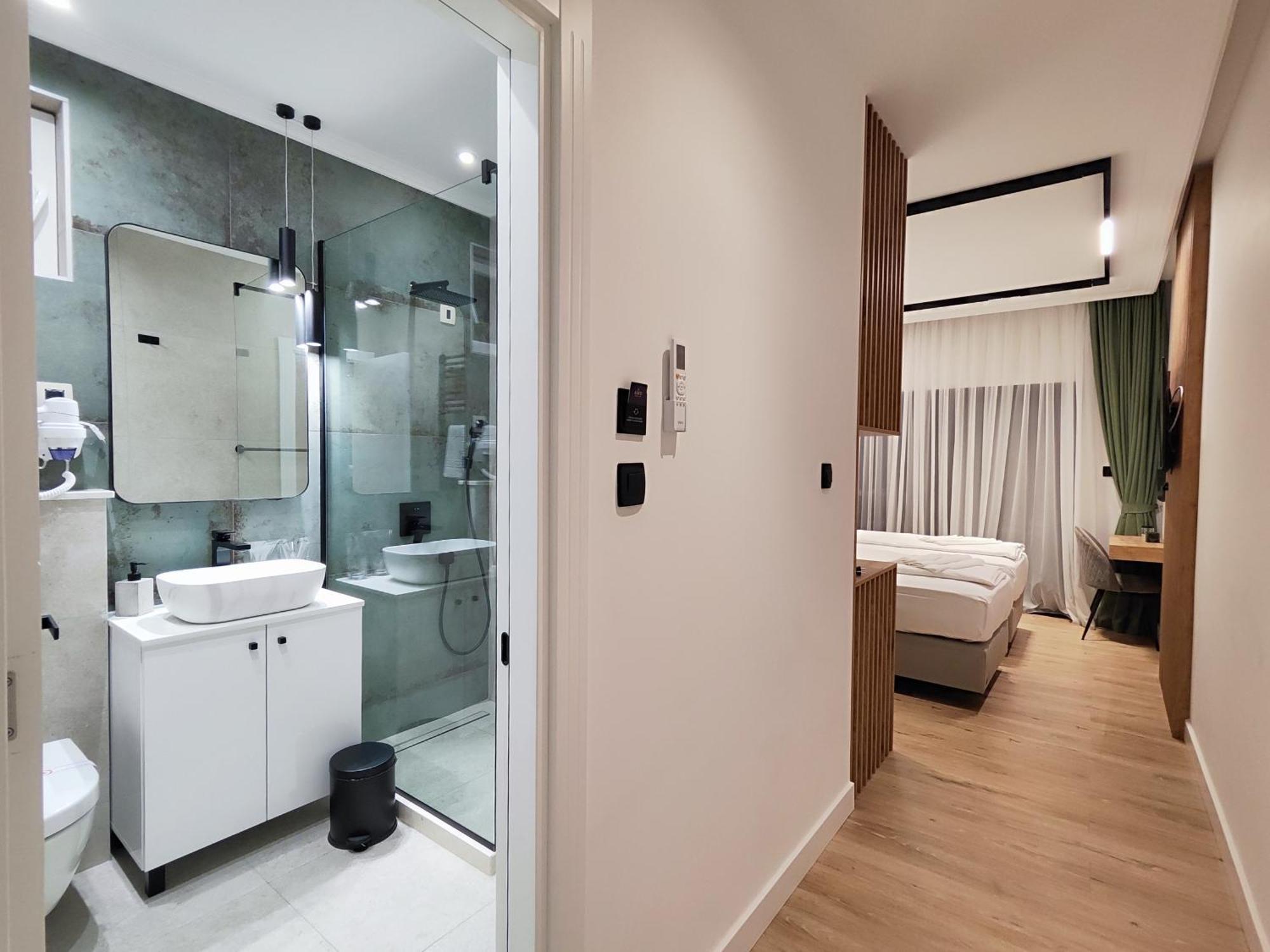 Amd Premium Rooms บุดวา ภายนอก รูปภาพ
